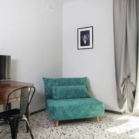 Bed & Breakfast Moncrivel & Relax 3*