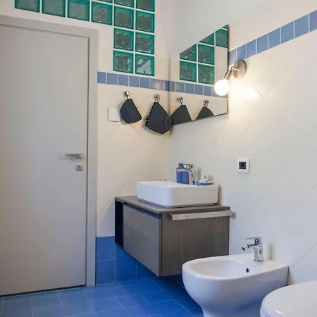 Bed & Breakfast Moncrivel & Relax